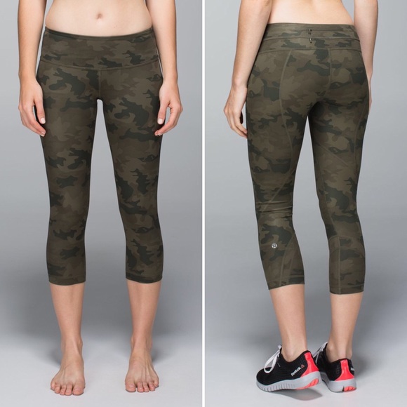 lululemon athletica Pants - Lululemon Camo Print Crop Leggings!!!